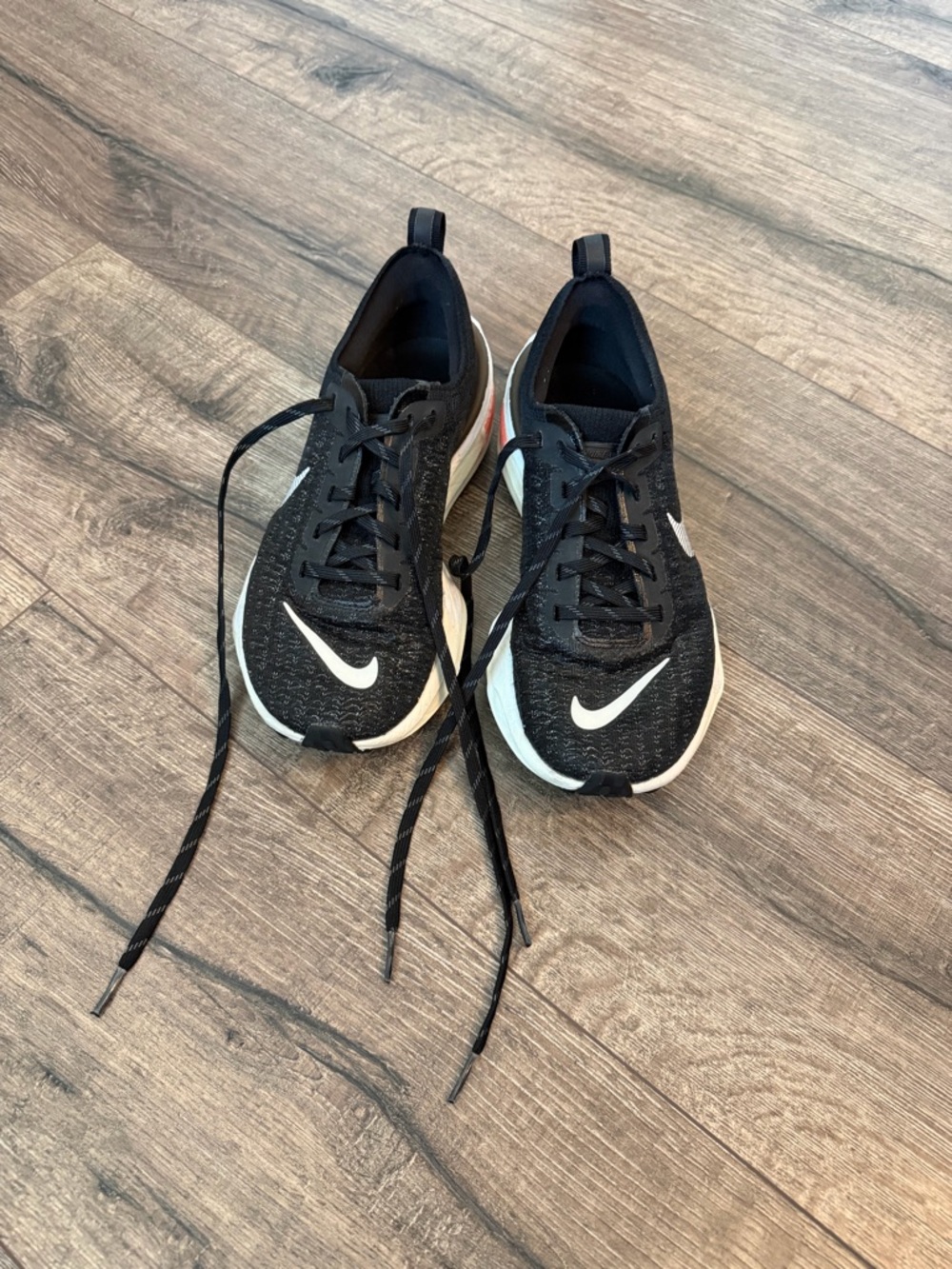 Women’s Nike Invincible 3